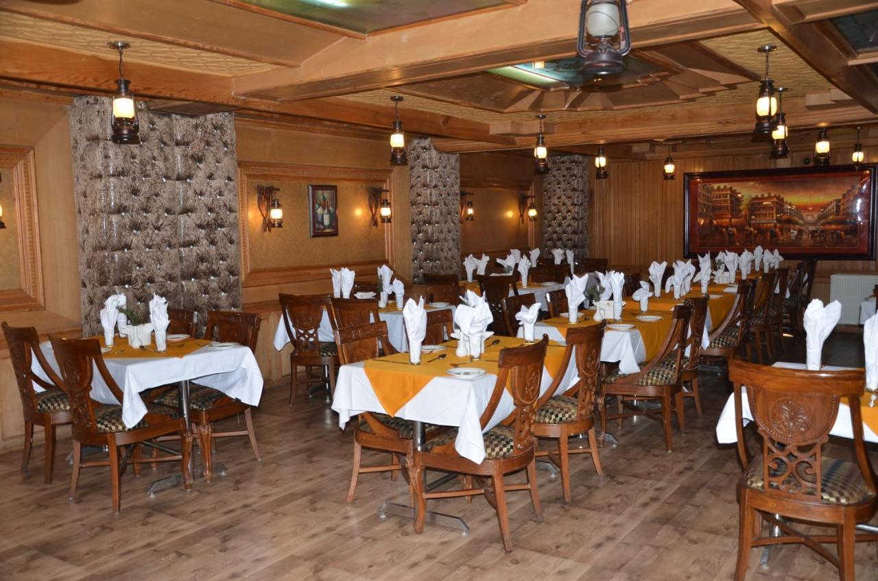 Hotel Hilltop Gulmarg JAMMU AND KASHMIR Ngoại thất bức ảnh